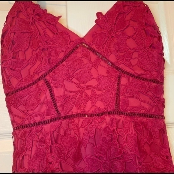 Chemical Lace Slip Dress in Hot Fuchsia Size XS - Picture 6 of 8